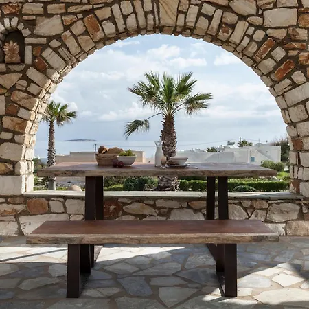 Amalgam Homes Paros *