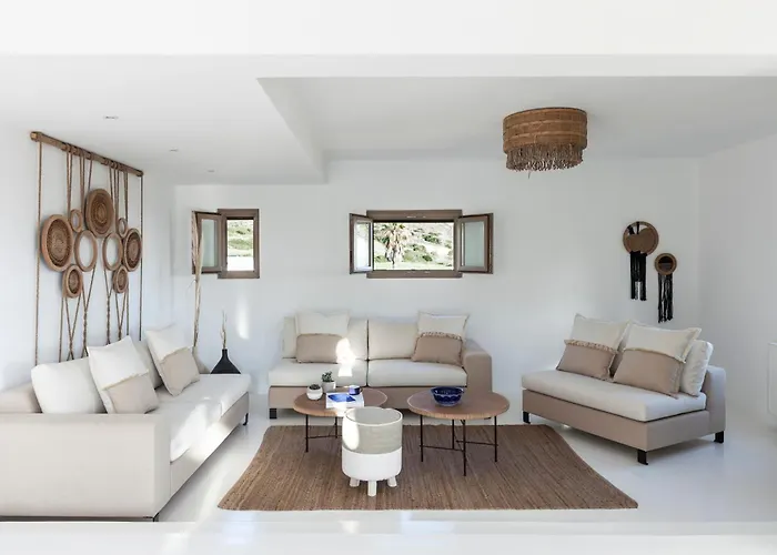 Amalgam Homes Paros Vila