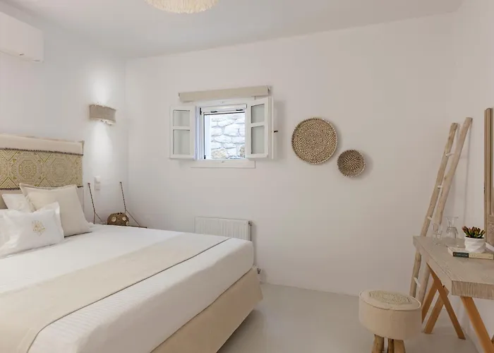 Amalgam Homes Paros Vila