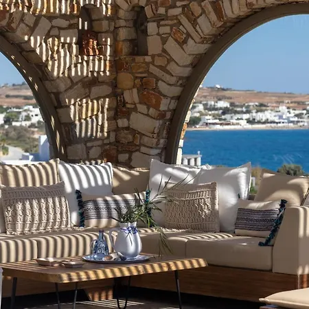 Amalgam Homes Paros