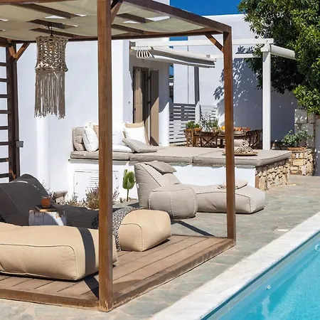 Amalgam Homes Paros Ambelas