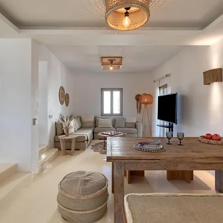 Amalgam Homes Paros Ambelas