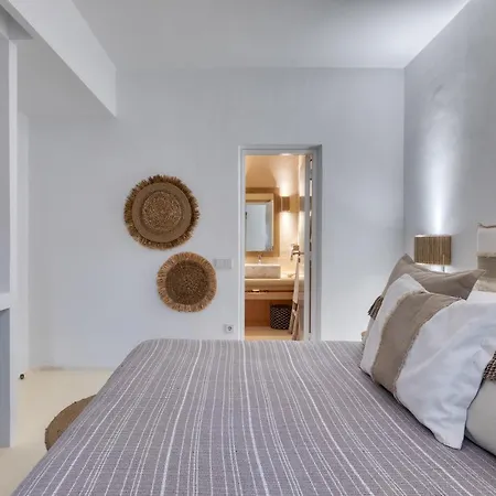 Amalgam Homes Paros Villa *
