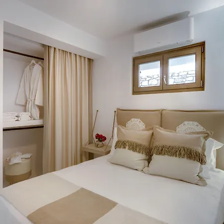 Amalgam Homes Paros * Αμπελάς